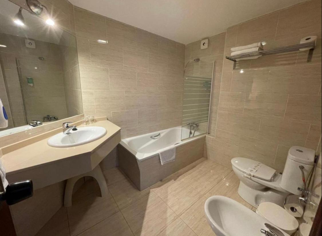 Apartahotel Chinasol Con Parking Y Desayuno Almuñécar エクステリア 写真